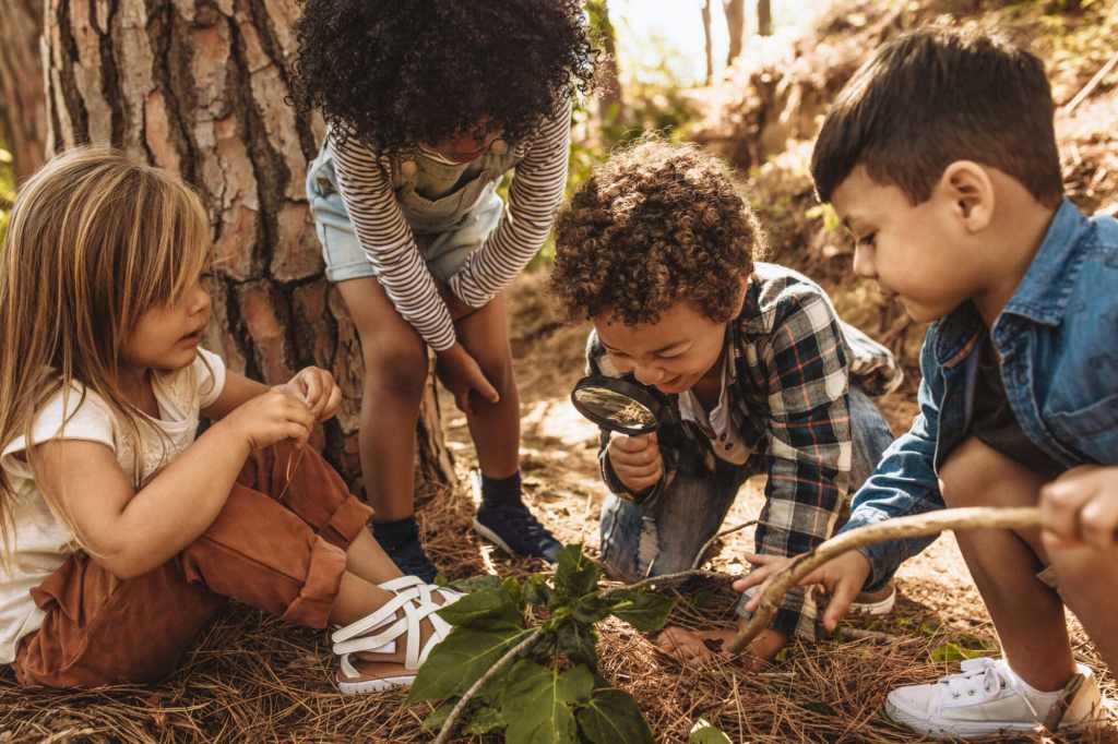 Unleash Your Child’s Potential with Canyon Unschooling: Education, Nature, and Personal Growth Combined!