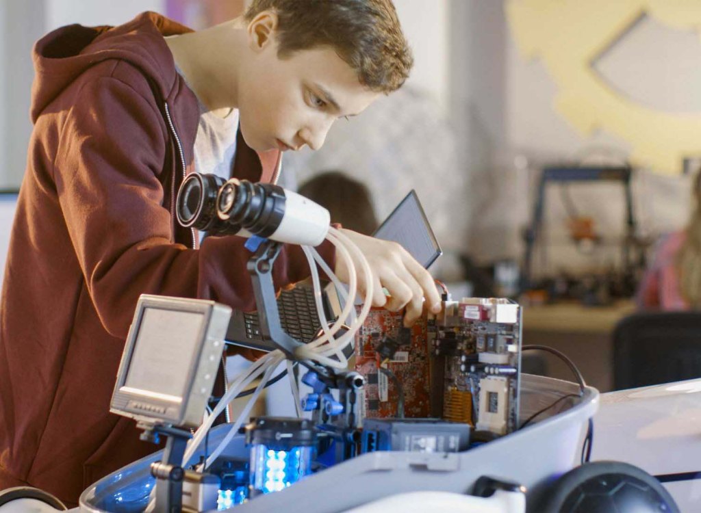 Unleashing the Power of STEM: From Robotics to Renewable Energy